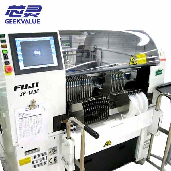fuji xp143e pick and place machine